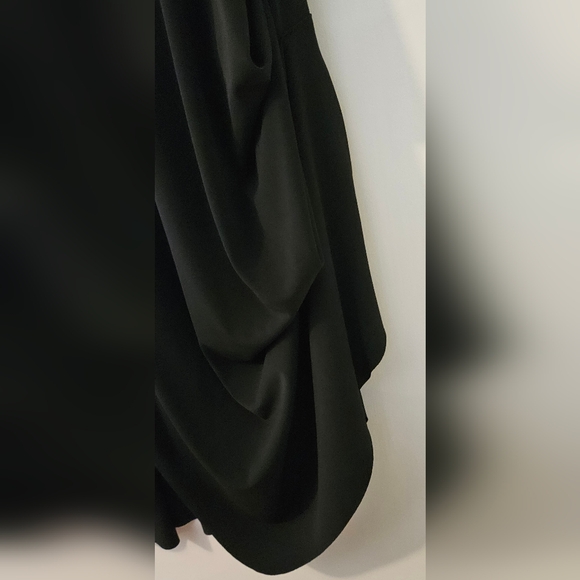 Sympli Black REVERSIBLE Drama Dress, Lagenlook. - Picture 7 of 10
